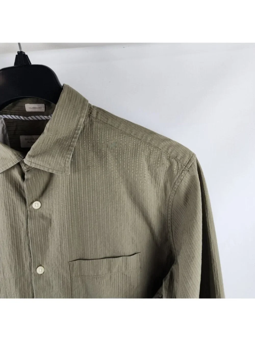 Banana Republic Mens Dress Shirt Large Green L/S Classic Subtle Stripes Textured
